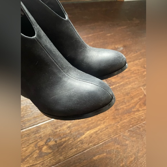 Antelope Black Ankle Booties Size 37 - Picture 12 of 14